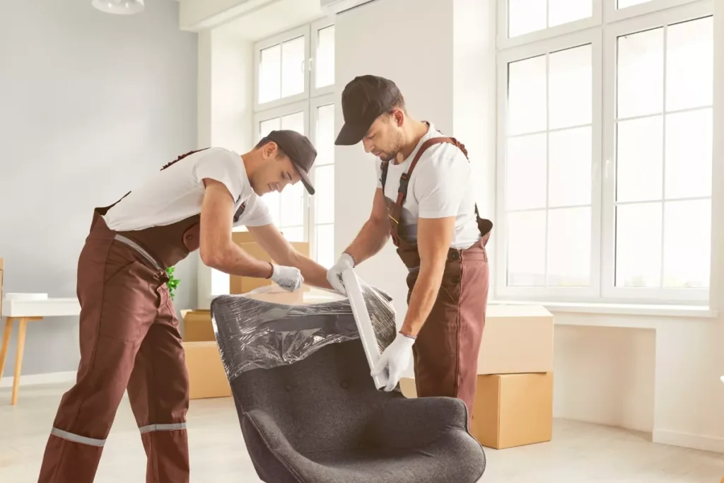 Best movers in Dubai packing furniture